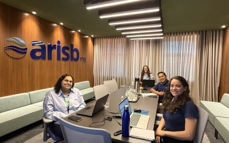 SESAM reúne na sede da ARISB-MG em Belo Horizonte para apresentação do estudo tarifário.